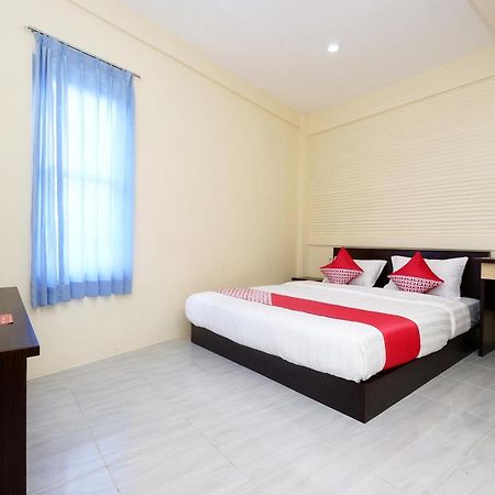 Oyo 1998 Harmonis Hotell Purwokerto Eksteriør bilde