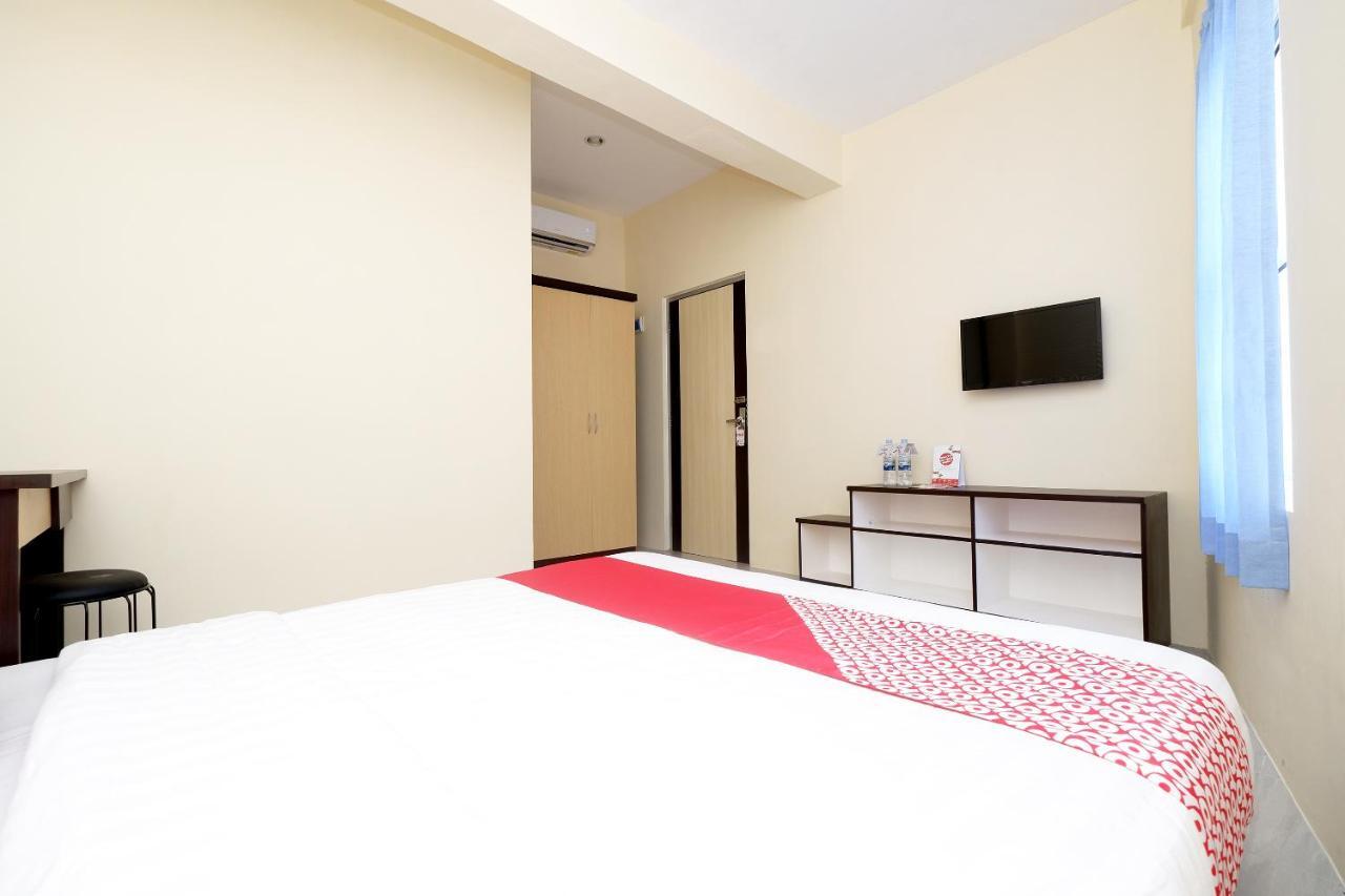 Oyo 1998 Harmonis Hotell Purwokerto Eksteriør bilde