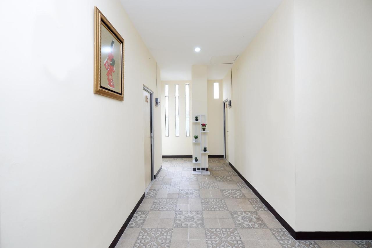Oyo 1998 Harmonis Hotell Purwokerto Eksteriør bilde