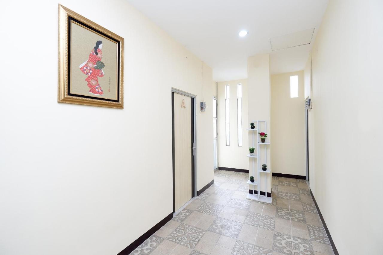 Oyo 1998 Harmonis Hotell Purwokerto Eksteriør bilde