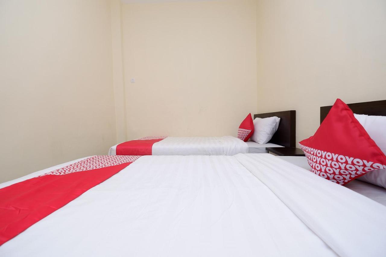 Oyo 1998 Harmonis Hotell Purwokerto Eksteriør bilde